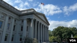 وزارت مالیۀ ایالات متحده گفته است که نهادهای تحریم شده مرتبط به سپاه پاسداران ایران و ادارۀ استخبارات نظامی روسیه اند.