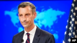 ند پرایس، سخنگوی وزارت خارجهٔ‌امریکا، هشدار داده است که اگر بلاروس روسیه را در حمله بر اوکراین کمک کند، با اقدام تلافی جویانه مواجه خواهد شد