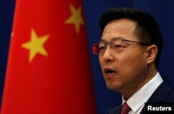 中國外交部發言人趙立堅在例行記者會上。（2020年4月8日）