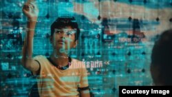 ក្មេងប្រុស Leng Heng Prak ជាតួសម្តែងម្នាក់ក្នុងខ្សែ​ភាពយន្ត «Karmalink»។ (រូបថតដោយ Robert Leitzell)