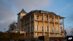 Nyumba ya Johannesberg Castle, kitongoji cha Rimbo, kilomita 50 kaskazini mwa mji mkuu wa Stockholm, Sweden, Desemba 4, 2018, ambapo mazungumzo ya amani ya Yemen yanafanyika.