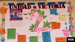 Un mural promueve el voto en la casilla del Frente Sandinista en un puesto de salud en Managua. Foto Daliana Ocaña, VOA.