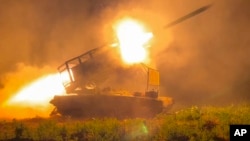 ဒေါ်နယ်ထရမ့် သမ္မတ တာဝန်မယူမီ ကာ့ခ်စ် (Kursk) ဒေသထဲကနေ ယူကရိန်းတပ်တွေကို တိုက်ထုတ်နိုင်ဖို့ ရုရှားကြိုးပမ်းနေလို့ ယူကရိန်း သမ္မတပြော။ ဓာတ်ပုံ - (File - Russian Defense Ministry Press Service via AP)