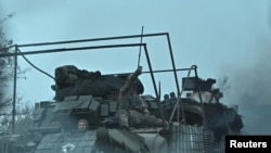 Кремљ во средата соопшти дека ќе се вклучи во разговори. 