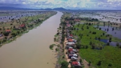 Houses in a remote village Stung Chrov in Baribo district, Kampong Chhnang province, are equipped with solar panels to generate solar energy into electricity, October 12, 2021. (Hean Socheata/VOA Khmer)