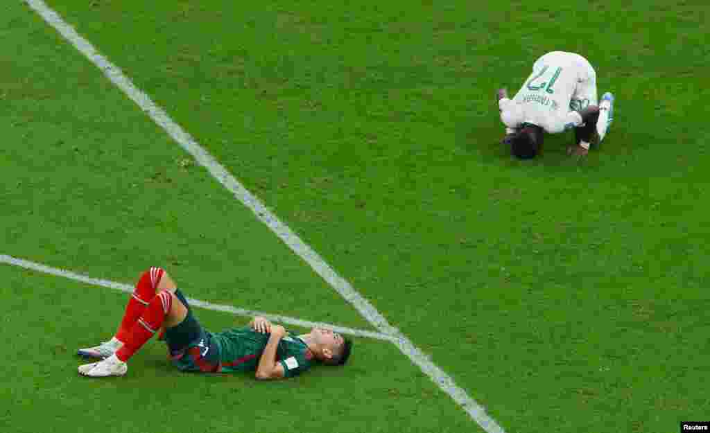 .تیم مکسیکو با نتیجهٔ دو مقابل یک موفق شد عربستان سعودی را شکست دهد و چهار امیتاز کسب کند &nbsp;