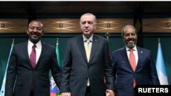 የኢትዮጵያ ጠቅላይ ሚኒስትር ዐቢይ አህመድ፣ የቱርኩ ፕሬዝዳንት ሬሲፕ ጣይብ፣ የሶማሊያ ፕሬዝዳንት ሀሰን ሼክ ማህሙድ፣ 
