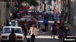 Vista de una calle en el centro de La Habana, Cuba, 19 de diciembre de 2023. REUTERS/Alexandre Meneghini.