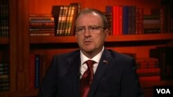 Арбен Таравари, архивска фотографија