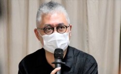 时事评论员黄伟国表示，在“爱国者治港"之下香港立法会及区议会都将会步向”人大化”， 变成一国一制，他担心可能会引起国际上新一轮的制裁 (美国之音/汤惠芸)