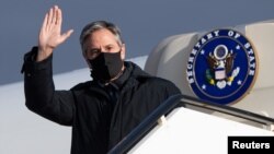 美國國務卿布林肯2021年5月17日抵達冰島訪問（路透社）