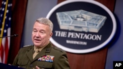 ژنرال کنت مک‌کنزی - آرشیو