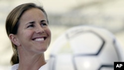 Brandi Chastain, whose penalty kick goal won the 1999 Women’s World Cup, will donate her brain to the VA-BU-CLF Brain Bank.