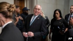 Lider većine u Predstavničkom domu Stiv Skalis na Kapitol hilu, 11. oktobra 2023. (Foto: AP /Mark Schiefelbein)