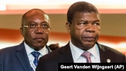 Manuel Augusto (esq) com João Lourenço (dir)