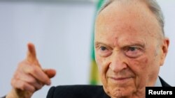 El fiscal general de México, Alejandro Gertz, habla en rueda de prensa junto a otros miembros del Gabinete de Seguridad en Ciudad de México el 28 de febrero de 2025.