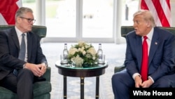 2025年7月28日，美国总统特朗普与英国首相斯塔默在苏格兰举行双边会晤。