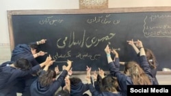  اعتراضات دانش‌آموزی در ایران، مهر ۱۴۰۱