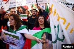 تظاهرات همبستگی ایرانیان در برلین، آلمان. شنبه ٣٠ مهر ۱۴۰۱