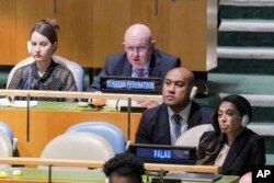 Rossiyaning BMTdagi elchisi Vasiliy Nebenziya so'zlamoqda, 12-oktabr, 2022