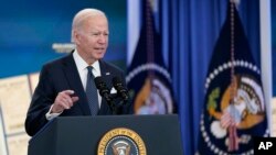 រូបឯកសារ៖ ប្រធានាធិបតី​សហរដ្ឋ​អាមេរិកលោក Joe Biden ថ្លែង​សុន្ទរកថា​នៅ​សេតវិមាន​ក្នុង​រដ្ឋធានី​វ៉ាស៊ីនតោន ថ្ងៃទី ២៦ ខែតុលា ឆ្នាំ២០២២។ 