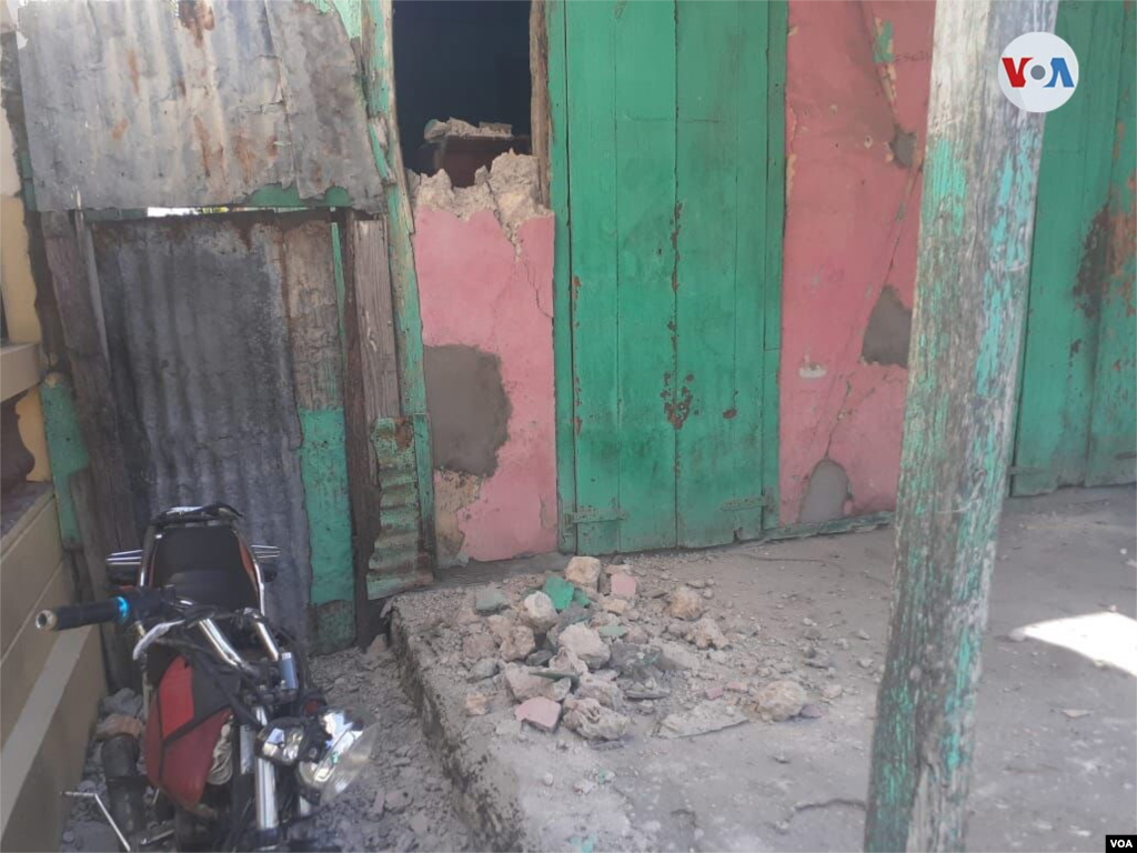  El USGS dijo que "es probable que haya un gran número de víctimas y es probable que el desastre sea generalizado".