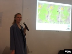 កញ្ញា Majken Schmidt Sogaard អ្នកសិក្សា​ស្រាវជ្រាវ​ក្នុង​តំបន់​ព្រៃឡង់ បាន​ថ្លែង​កាល​ពី​ថ្ងៃ​ទី ១៥ ខែ​ធ្នូ ឆ្នាំ ២០១៦ នៅ​រាជធានី​ភ្នំពេញ​ថា ព្រៃឡង់​នៅ​តែ​ត្រូវការ​ការឃ្លាំមើល​ឲ្យ​បាន ដិត​ដល់​ដើម្បី​បញ្ចៀស​ការបំផ្លិច​បំផ្លាញ​ទៅ​ថ្ងៃ​អនាគត។ (ហ៊ុល រស្មី/VOA)