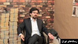 یاشار سلطانی روزنامه نگار ایرانی و مدیر مسئول سایت معماری نیوز