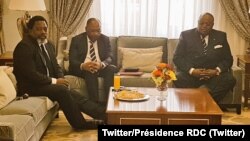 Le président Joseph Kabila rencontre son homologue angolais, à Luanda, Angola, 2 août 2018. (Twitter/Présidence RDC)