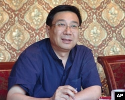 资深媒体人李大同