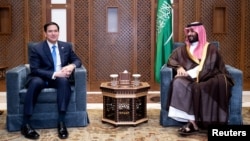 美國國務卿盧比奧和沙特阿拉伯王儲兼首相穆罕默德·本·薩勒曼2025年3月10日在沙特阿拉伯吉達會晤。