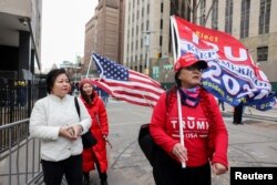 Trumpove pristalice, New York, 3. april.