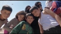 Як «Лікарі без кордонів» та «Конгрес біженців» допомагають американцям відчути себе у шкірі біженця. Відео