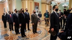 ARHIVA - Članovi Predstavničkog doma koji će na suđenju bivšem predsedniku Donaldu Trampu u Senatu imati ulogu tužioca (Foto: Thomson Reuters)