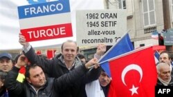 ანკარამ პარიზიდან ელჩი გაიწვია