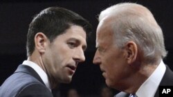 Vitse-prezident Jo Bayden va undan bu lavozimni tortib olishga bel bog'lagan Pol Rayan