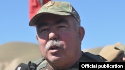 د ولسمشر پر لومړي مرستیال باندې د جوزجان د پخواني والي د جنسي ځورونو له امله هغه په کابل کې په خپل کور کې دیره وو.