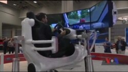 На автовиставці у Вашингтоні представлені новинки автопрому. Відео