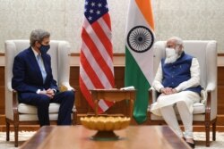 John kerry and Narendra Modi