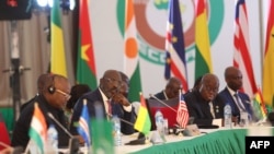 Kungiyar raya tattalin arzikin kasashen yammacin Afirka (ECOWAS)  ko CEDEAO 