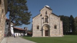 Manastir Visoki Dečani (Foto: VOA)