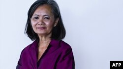 រូបឯកសារ៖ អ្នកស្រី មូរ សុខហួរ ដែល​ជា​អនុប្រធាន​គណបក្ស​សង្គ្រោះជាតិ​ដែល​ត្រូវ​បាន​តុលាការ​រំលាយចោល ស្ថិត​នៅ​ទីក្រុង​គូឡាឡាំពួរ ប្រទេស​ម៉ាឡេស៊ី ថ្ងៃទី១២ ខែវិច្ឆិកា ឆ្នាំ២០១៩។ 