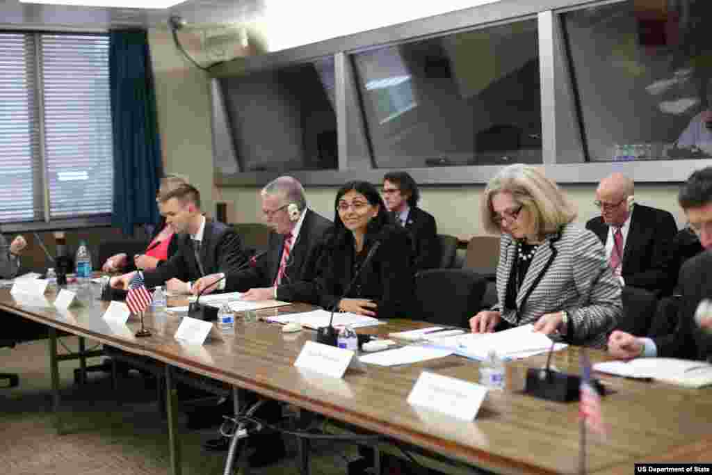 AQSh-Qirg'iziston yillik maslahat kengashi, Davlat departamenti, Vashington, 9-aprel, 2015