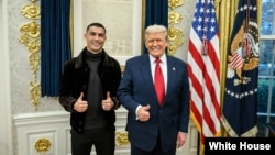 特朗普总统在白宫会见罗纳尔多。