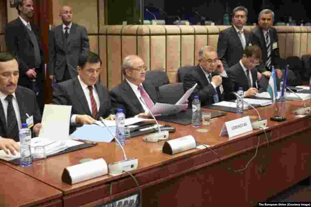 O'zbekiston delegatsiyasi, Brussel, 18-may, 2015