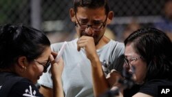 Dos tiroteos ocurridos el fin de semana en EE.UU. que dejaron 29 muertos vuelve a poner en la escena política el tema del control de armas.