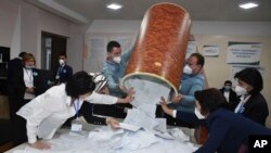 Ovozlarni sanash jarayoni, Toshkent, O'zbekiston