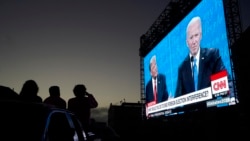 བྷ་ཌན་དང་ཊོམ་གཉིས་ཀྱི་བགྲོ་གླེང་ལ་ཨ་རི་བ་མང་ཆེ་བས་ལྟ་རྩིས་ཡོད་པ། 