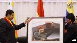 El expresidente de Bolivia, Evo Morales, ahora exiliado en Argentina, fue aliado y amigo del fallecido presidente de Venezuela, Hugo Chávez, y de su sucesor Nicolás Maduro. [Archivo]