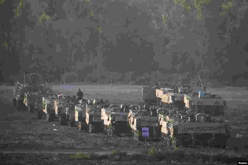 G'azo chegarasi yaqinidagi Isroil tanklari kolonnasi, 20-avgust, 2014-yil.